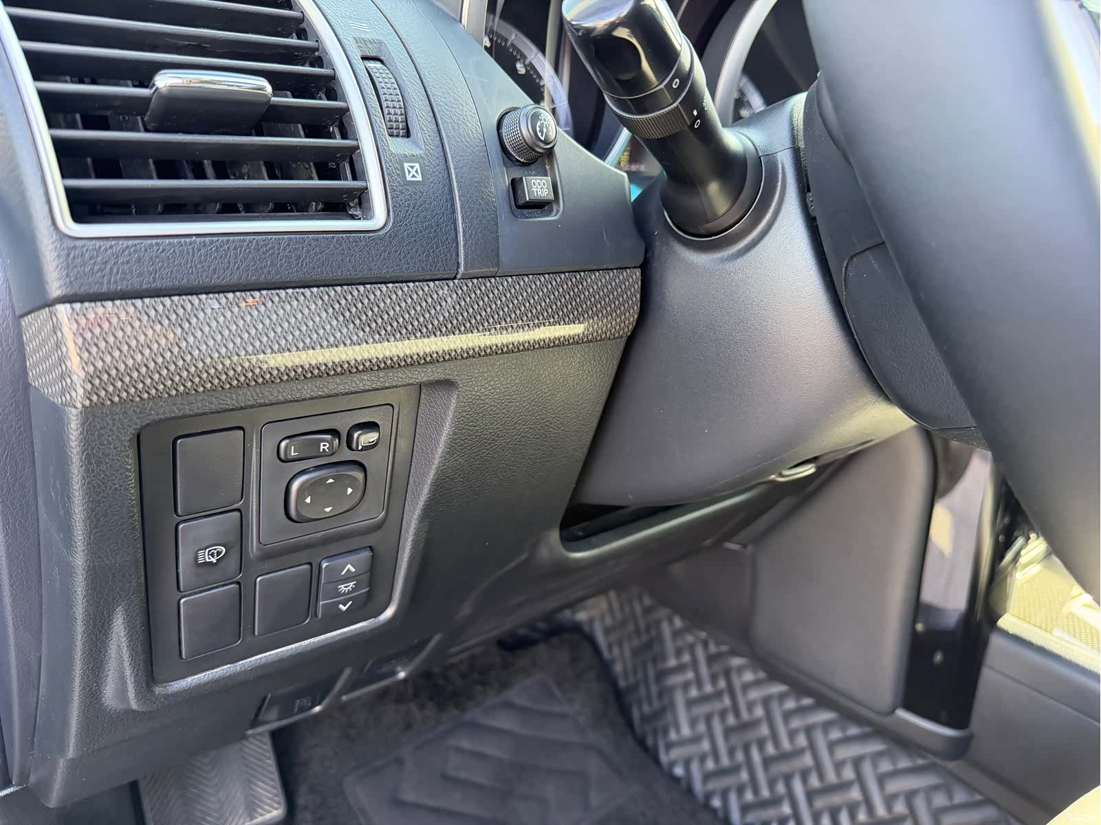 Toyota Prado, 2014 13