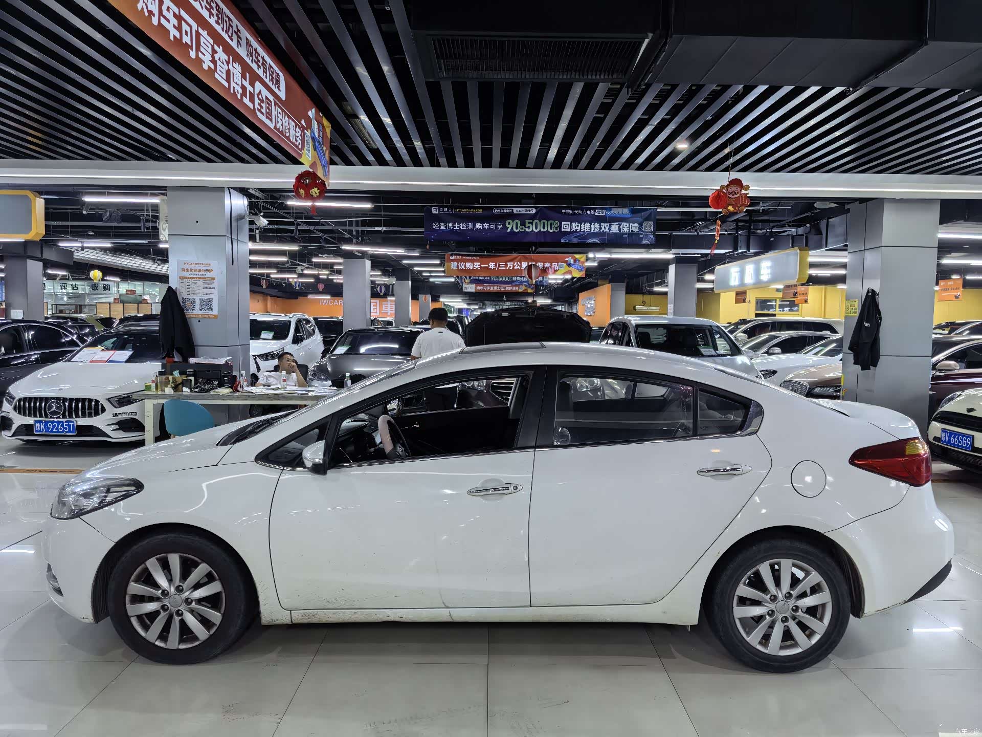 Kia K3, 2013 7