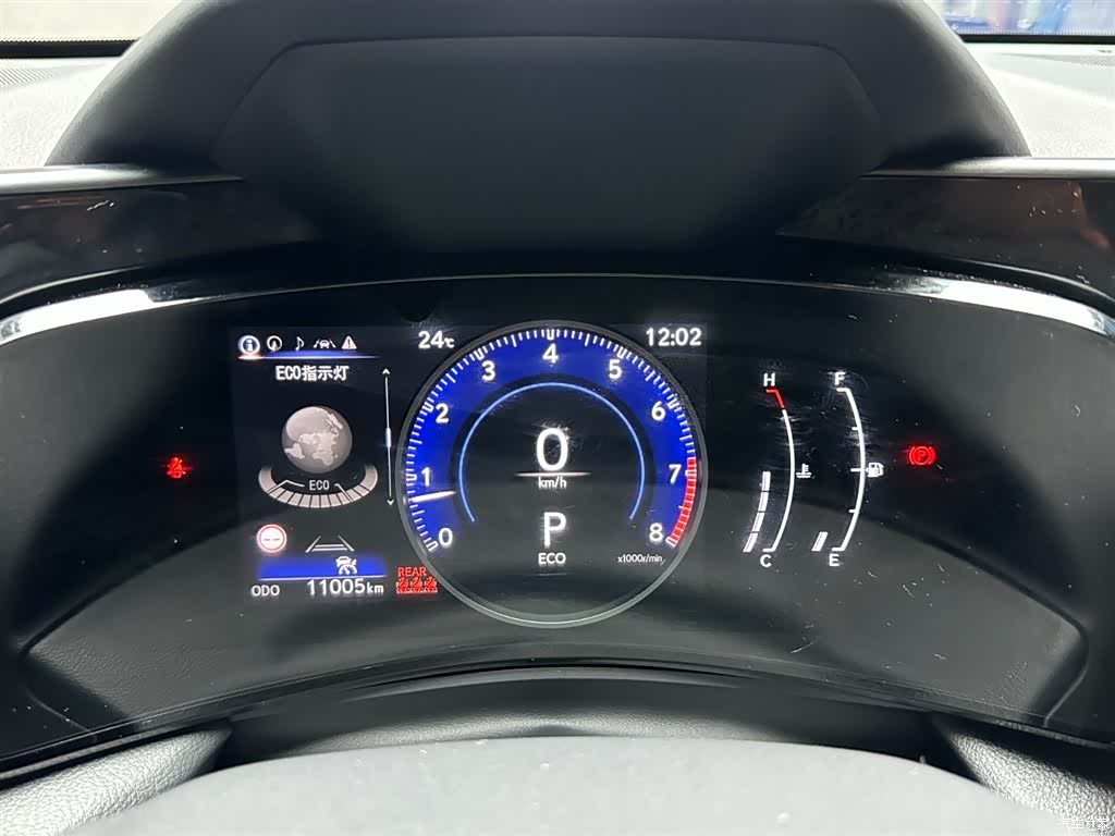 Lexus NX, 2025 13