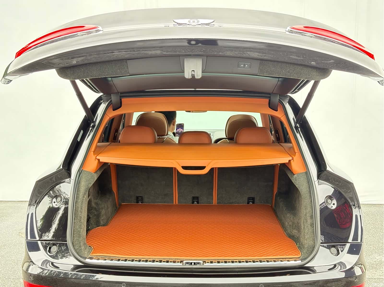 Bentley Bentayga, 2022 23