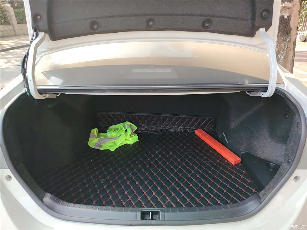 Toyota Corolla, 2018 10