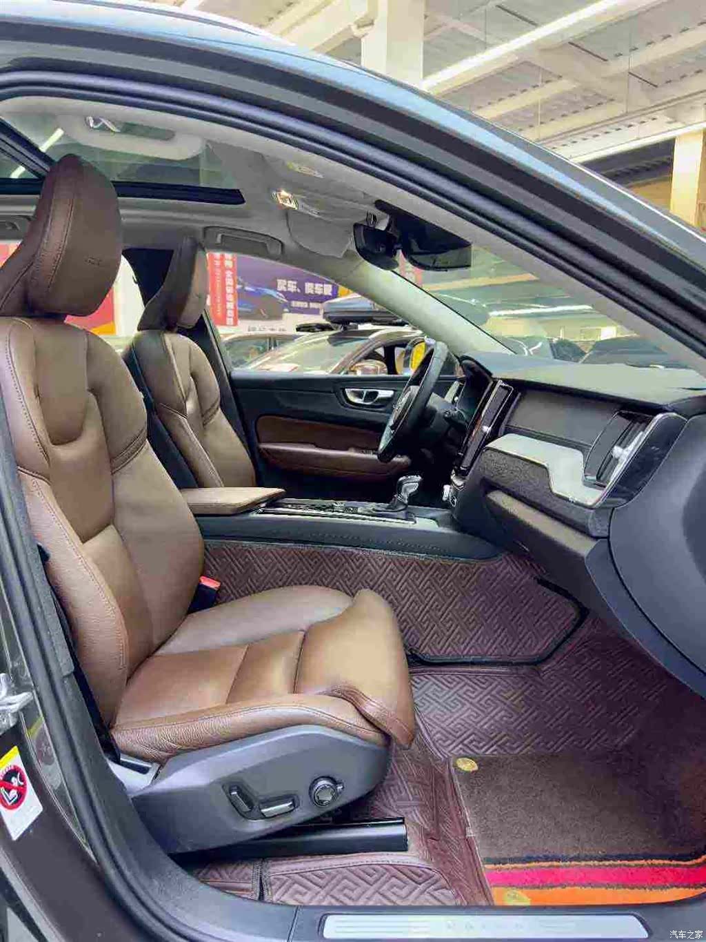 Volvo XC60, 2020 8