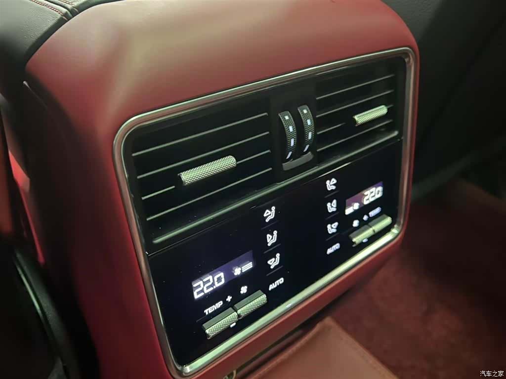 Porsche Cayenne, 2022 24