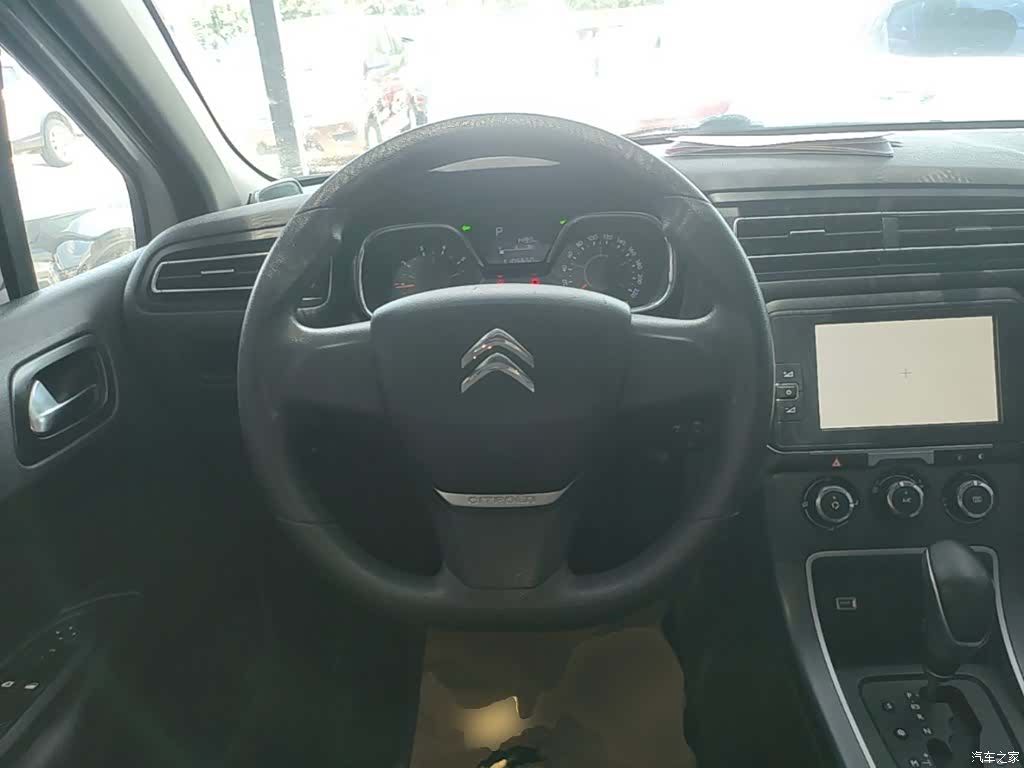 Citroen C4, 2016 11