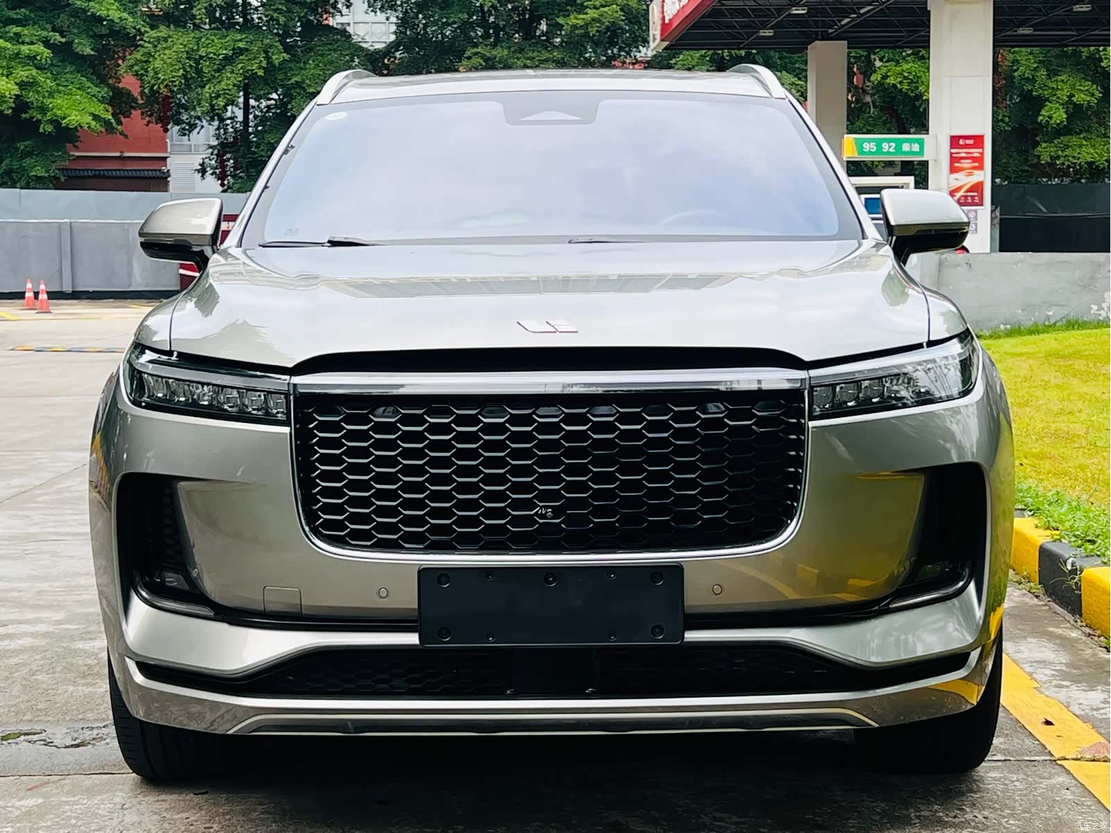 Li Auto ONE, 2022 2