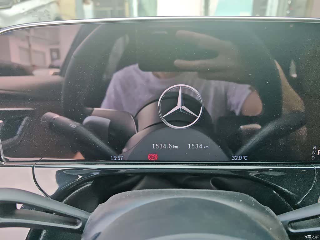 Mercedes-Benz E-Class, 2026 7