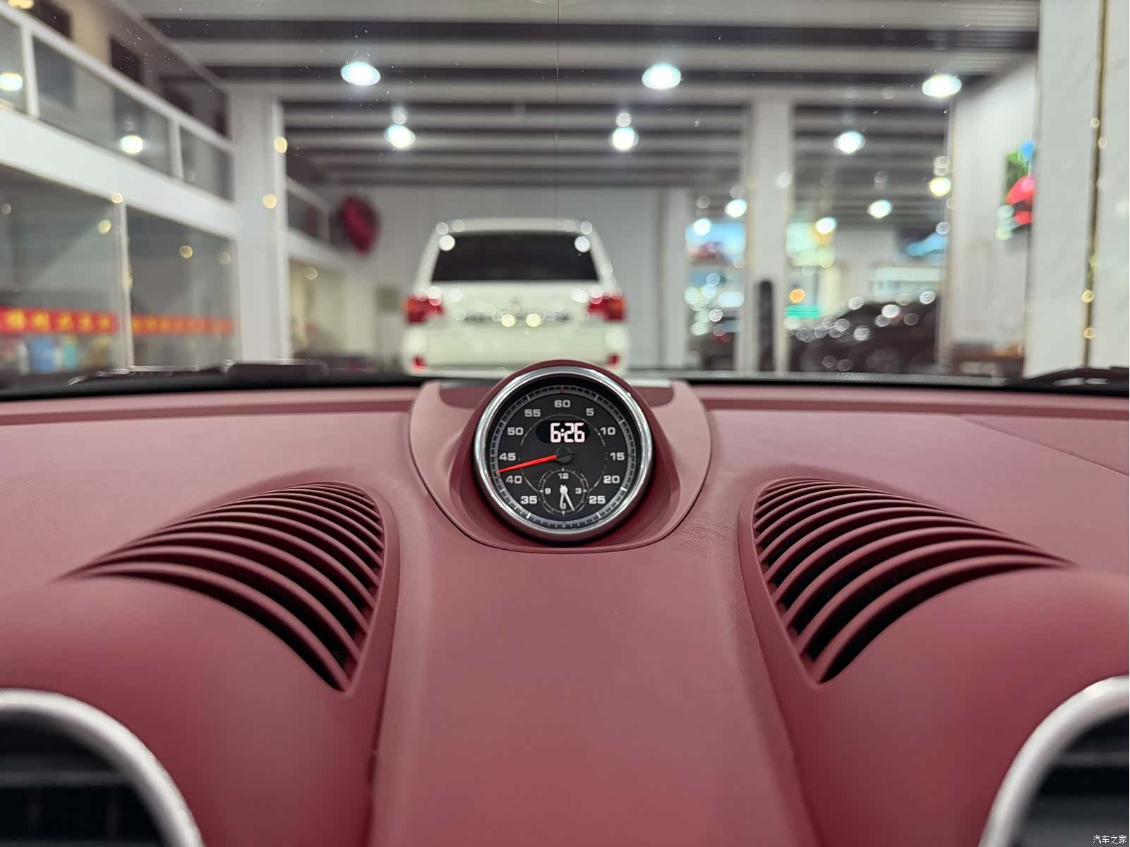 Porsche Boxster, 2023 8