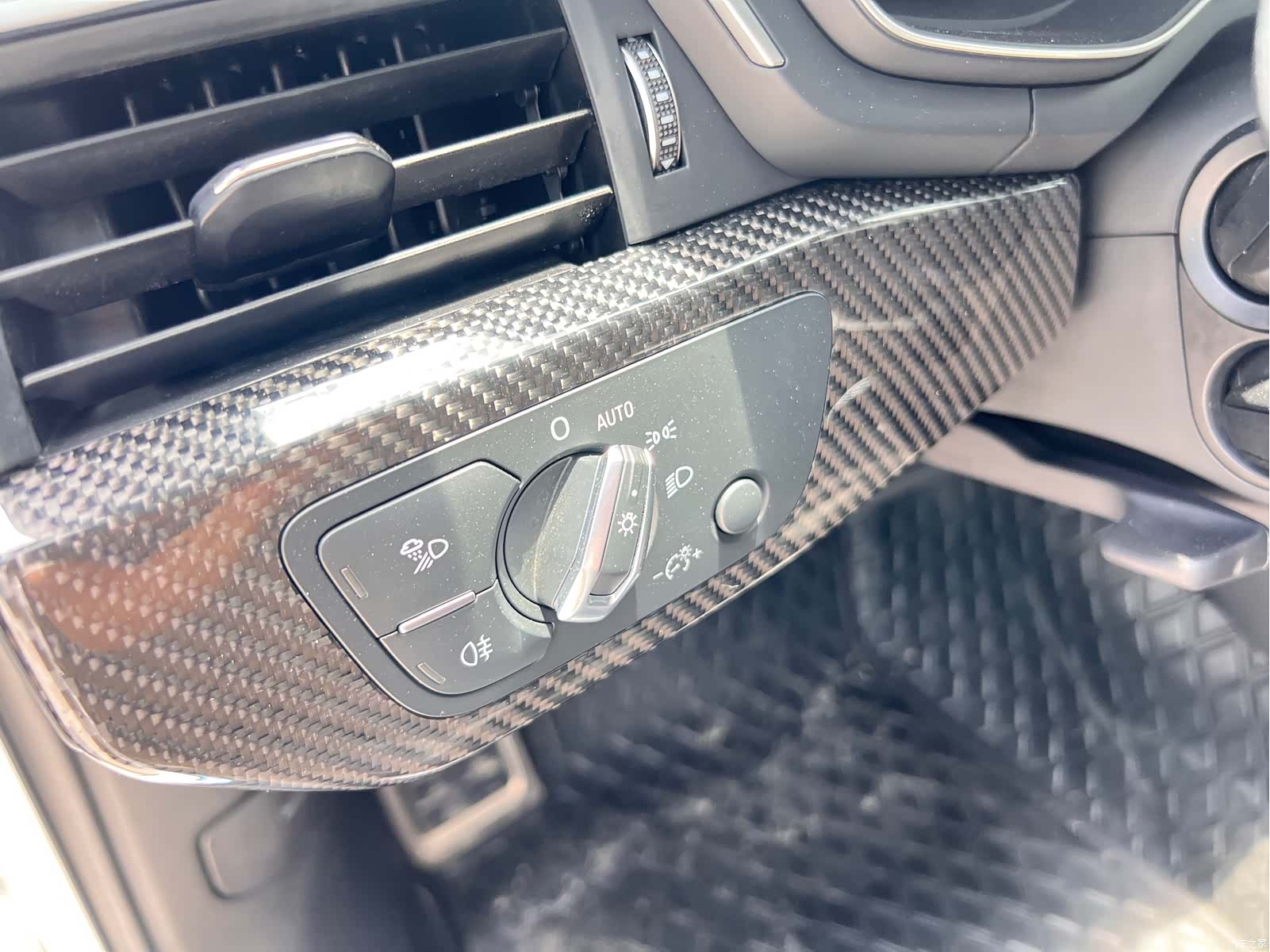 Audi A4L, 2023 26