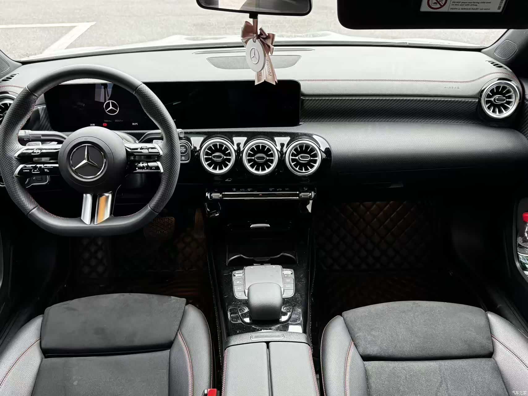 Mercedes-Benz A-Class, 2024 8