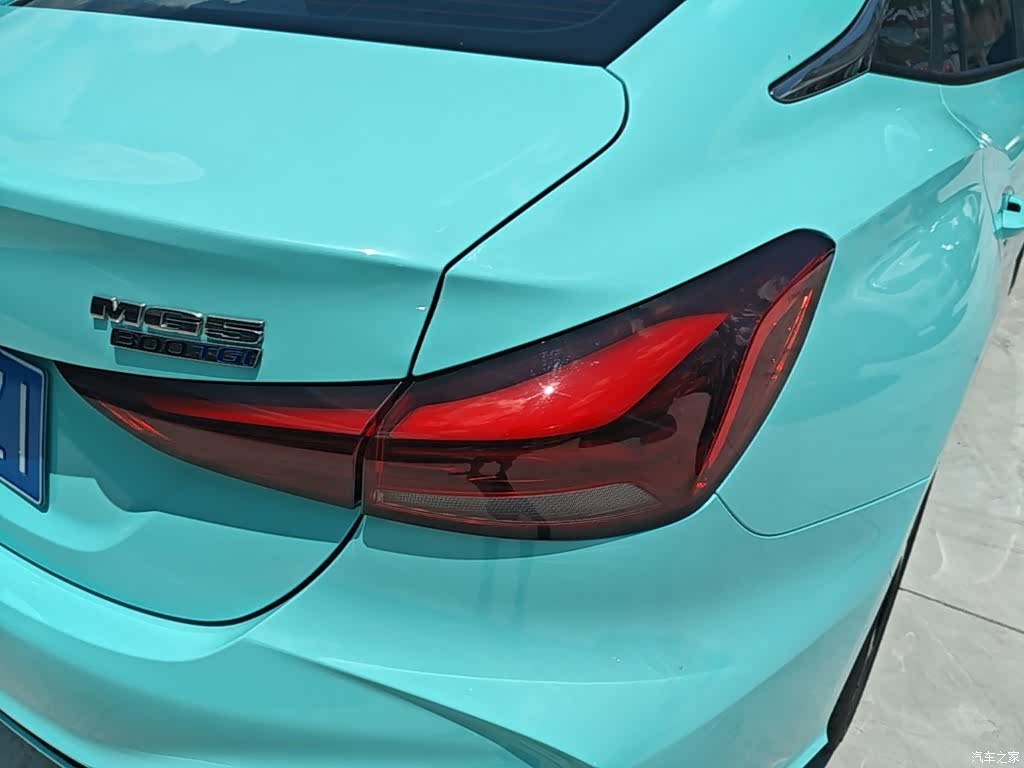 MG MG5, 2024 8