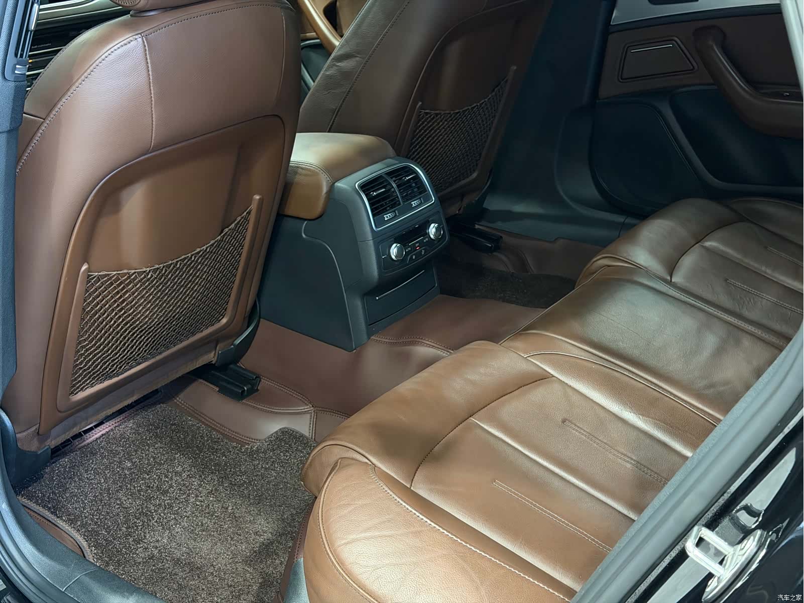 Audi A6L, 2018 8