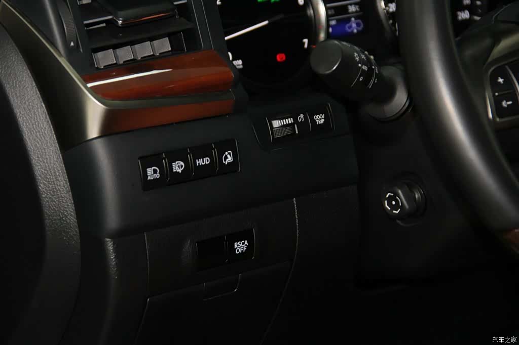 Lexus LX, 2020 26
