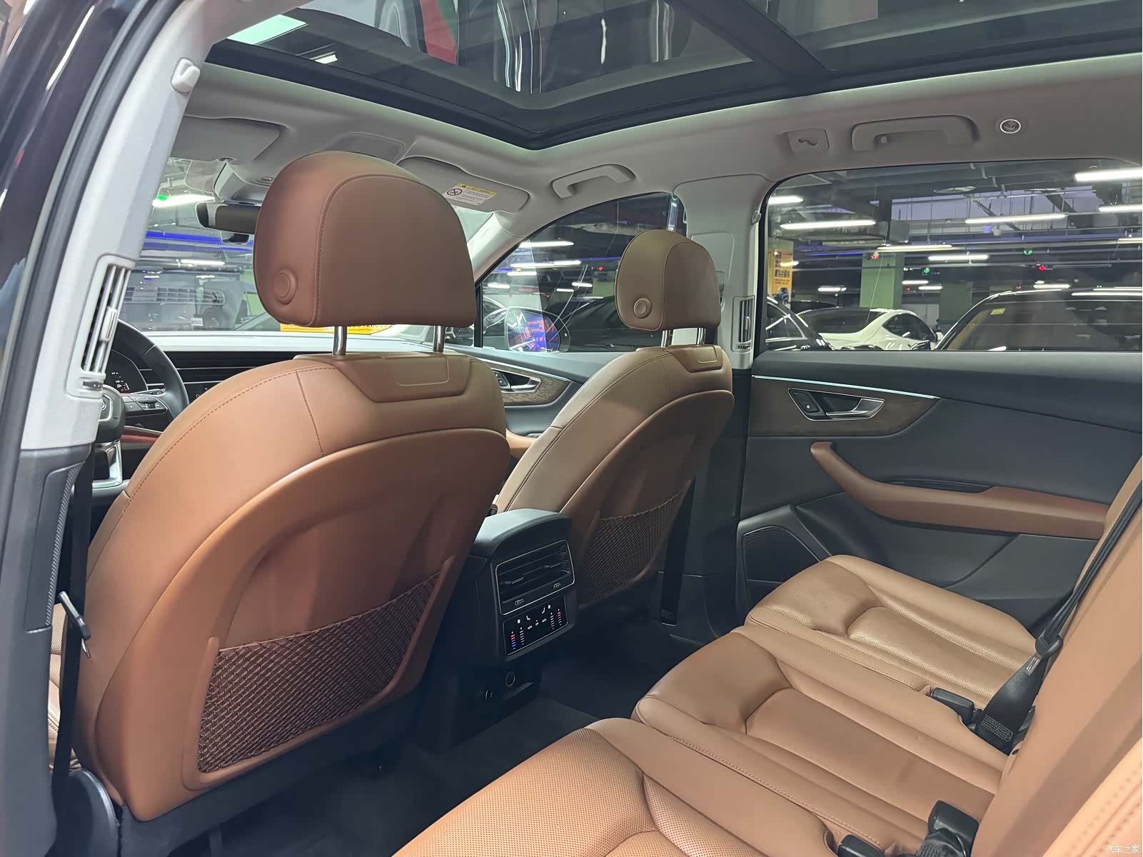 Audi Q7, 2021 30