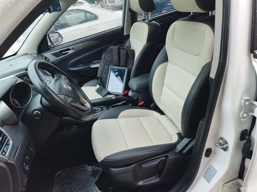 Changan CS35, 2018 15