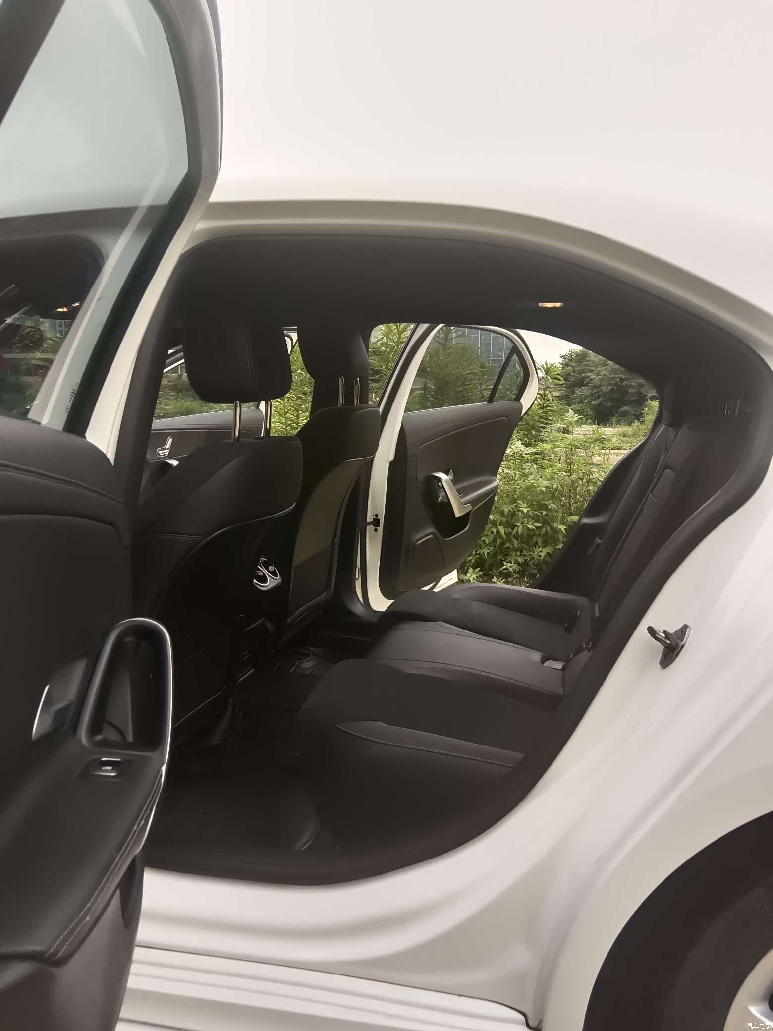 Mercedes-Benz A-Class, 2021 10
