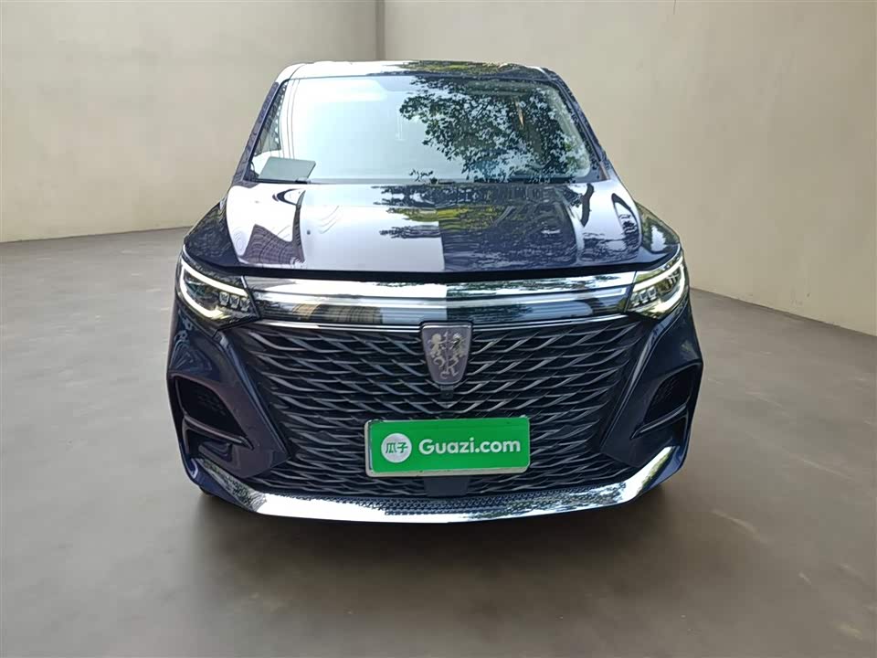 Roewe iMAX8