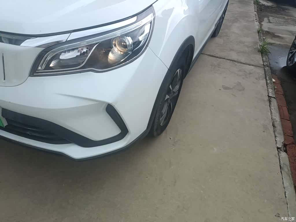 Geely EX3, 2022 24