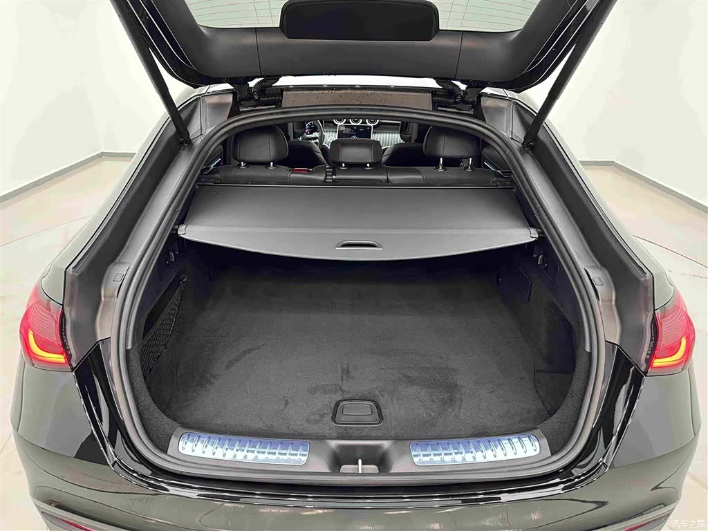 Mercedes-Benz GLC, 2025 30