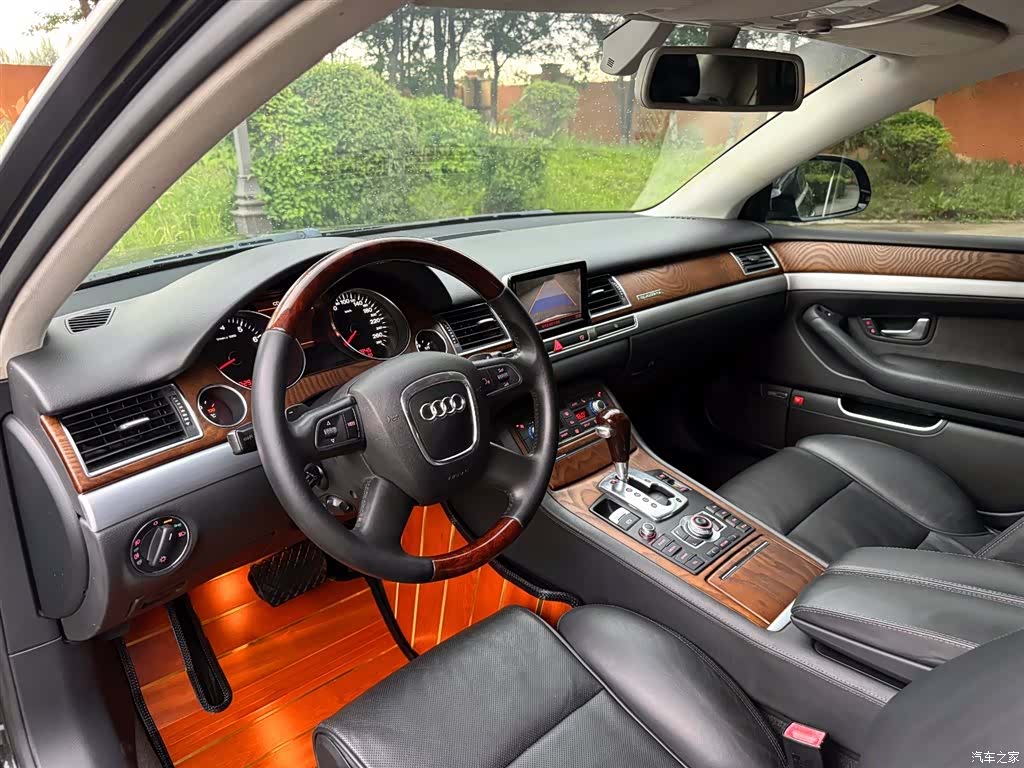Audi TT, 2010 8