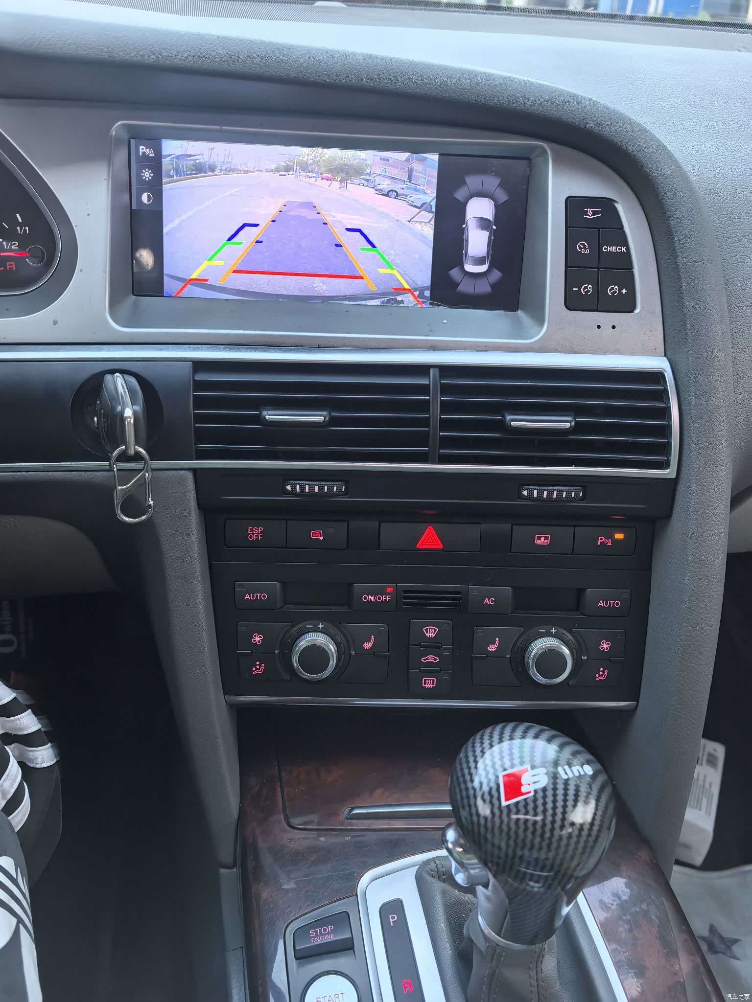 Audi A6L, 2011 10