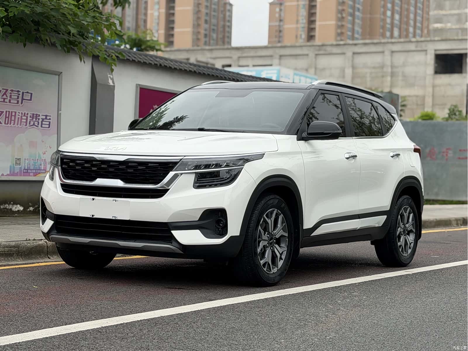 Kia KX3, 2022 1