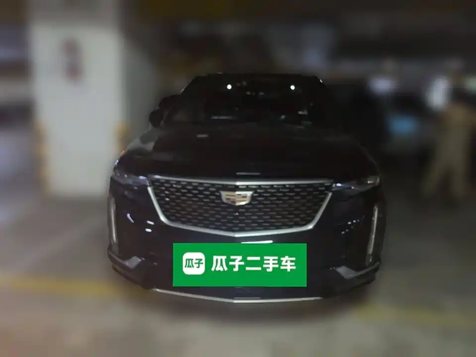 Cadillac XT6