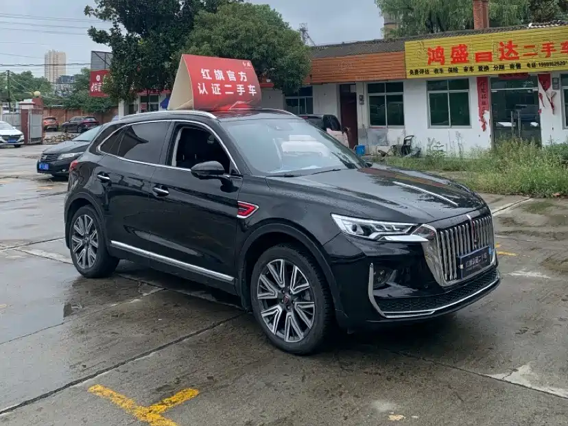 Hongqi HS5