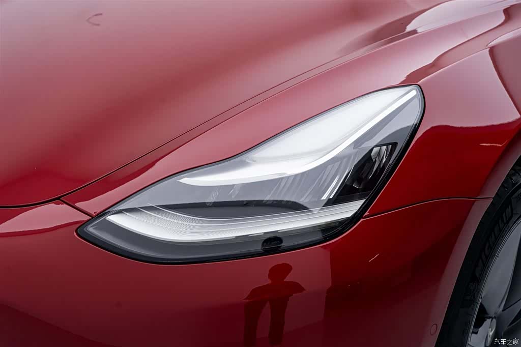 Tesla Model 3, 2020 11