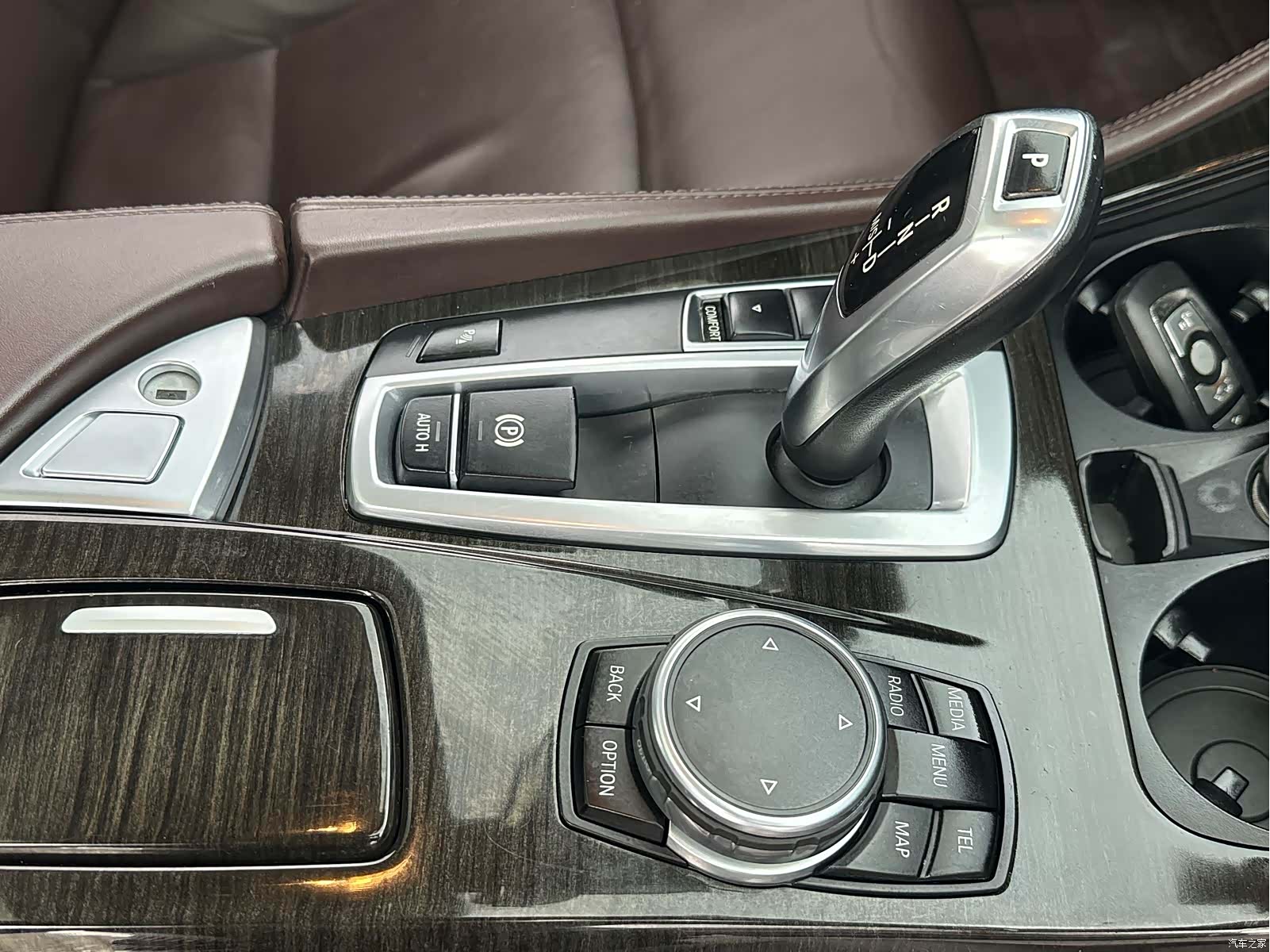 BMW 5 Series, 2015 9