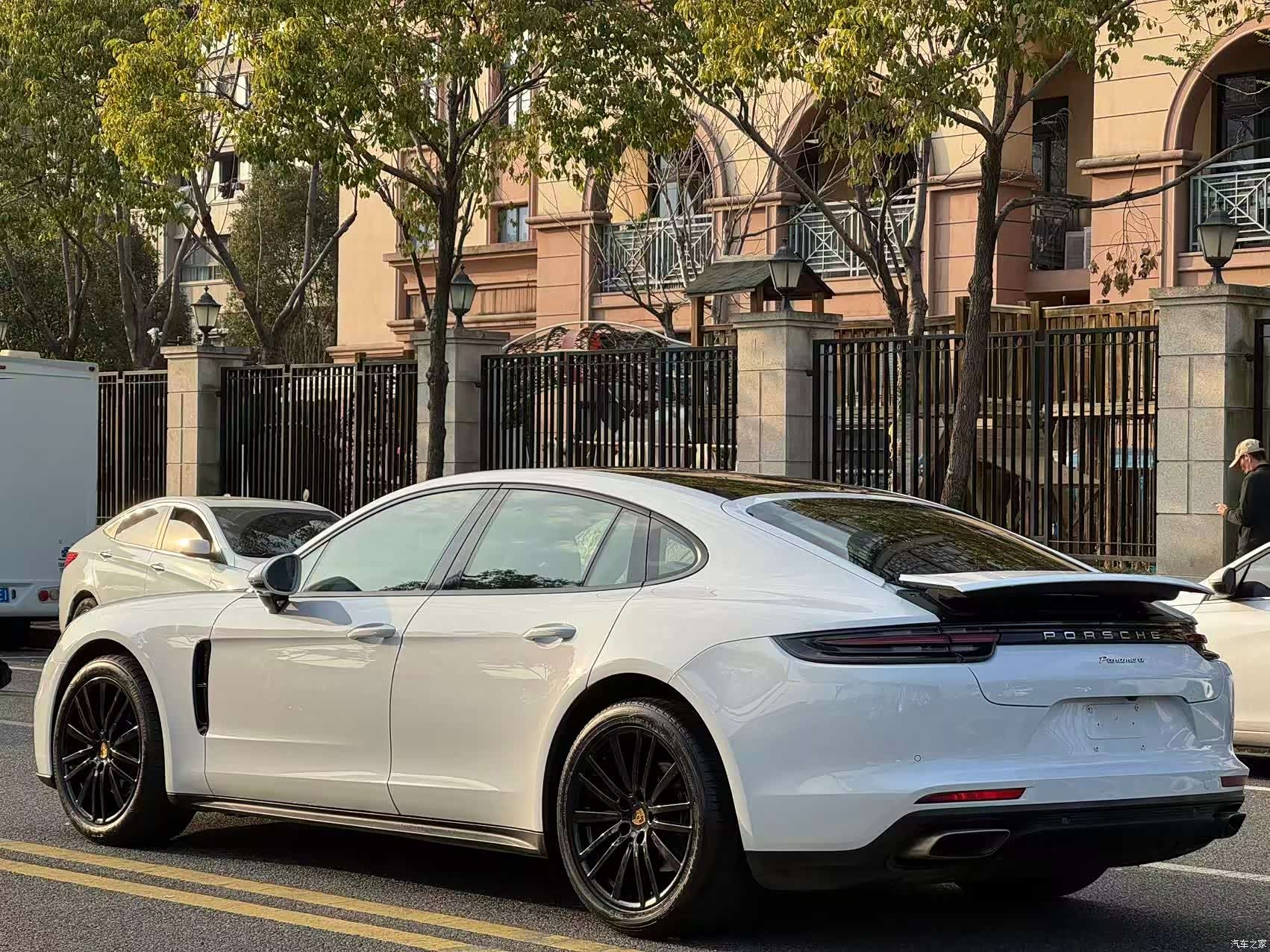 Porsche Panamera, 2019 6