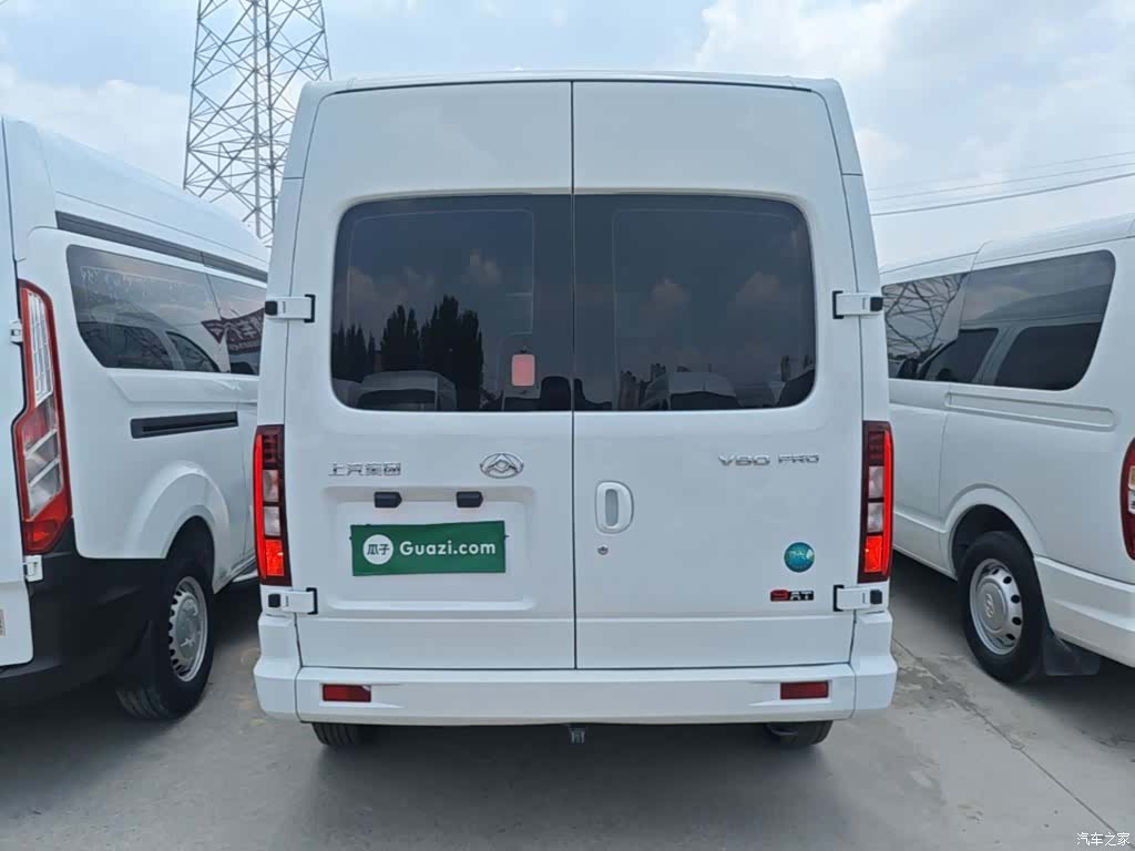 Maxus V80, 2025 6