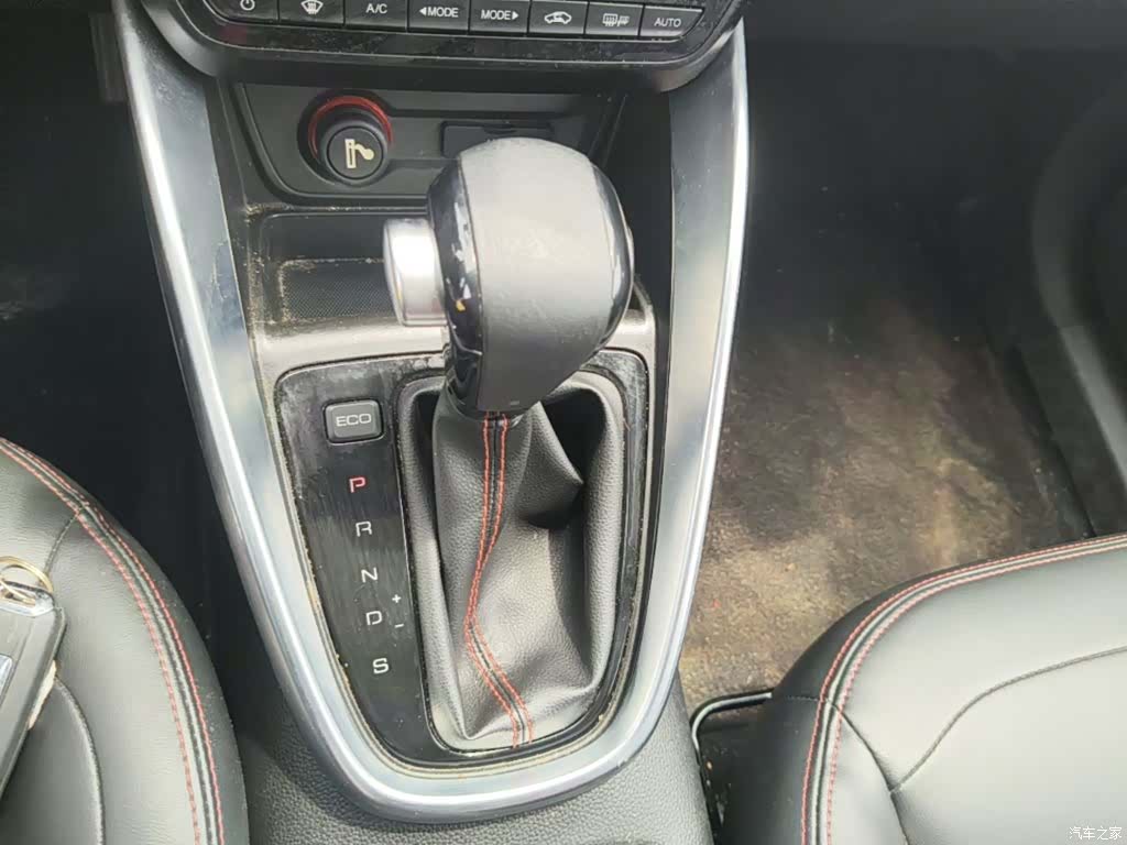 Wuling 510, 2022 14