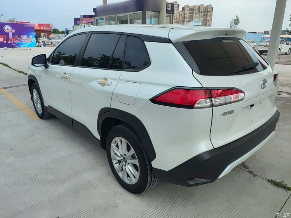 Toyota Corolla, 2023 все фото