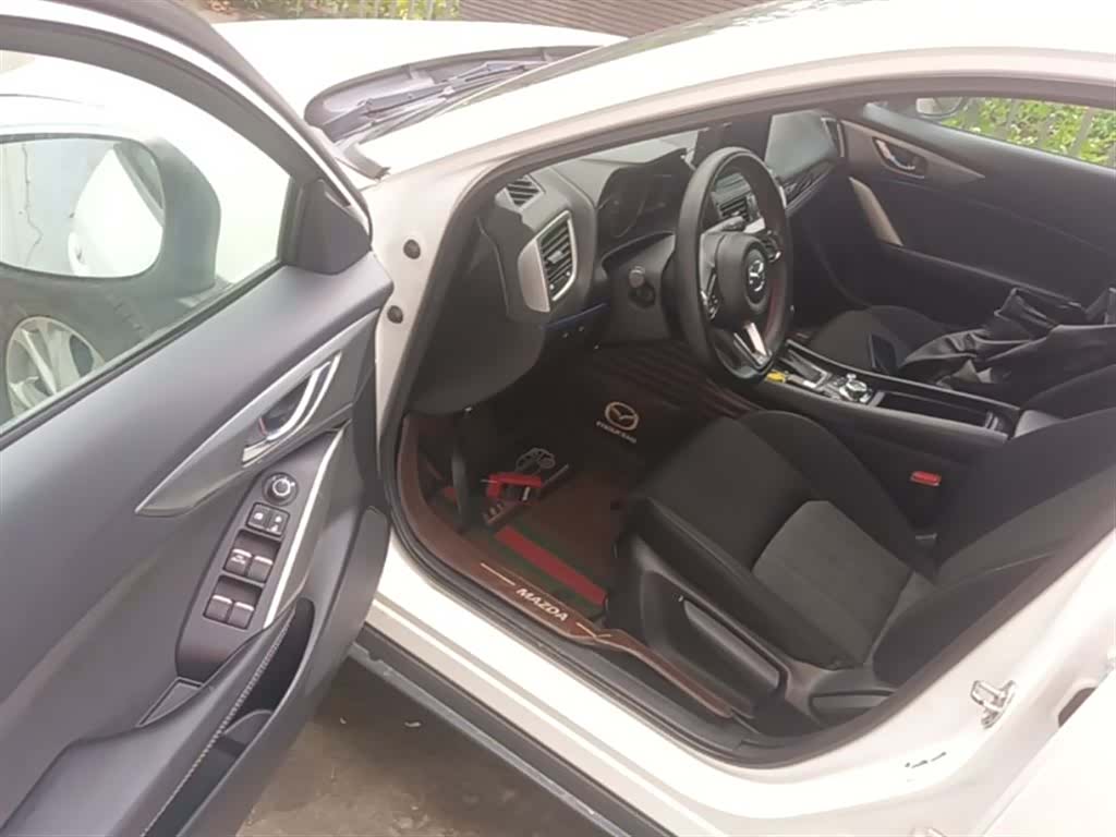 Mazda CX-4, 2019 16