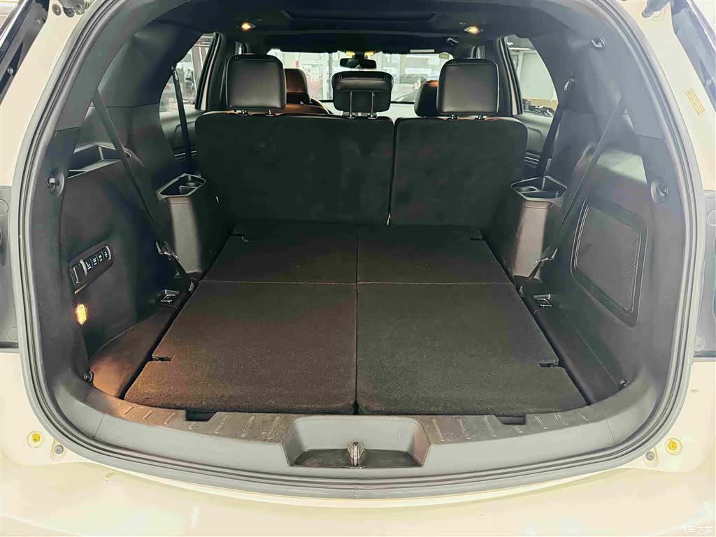Ford Explorer, 2018 22