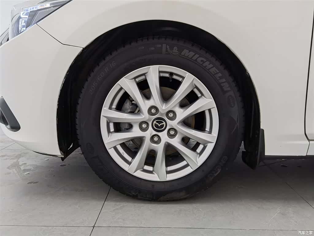 Mazda Mazda3, 2017 17