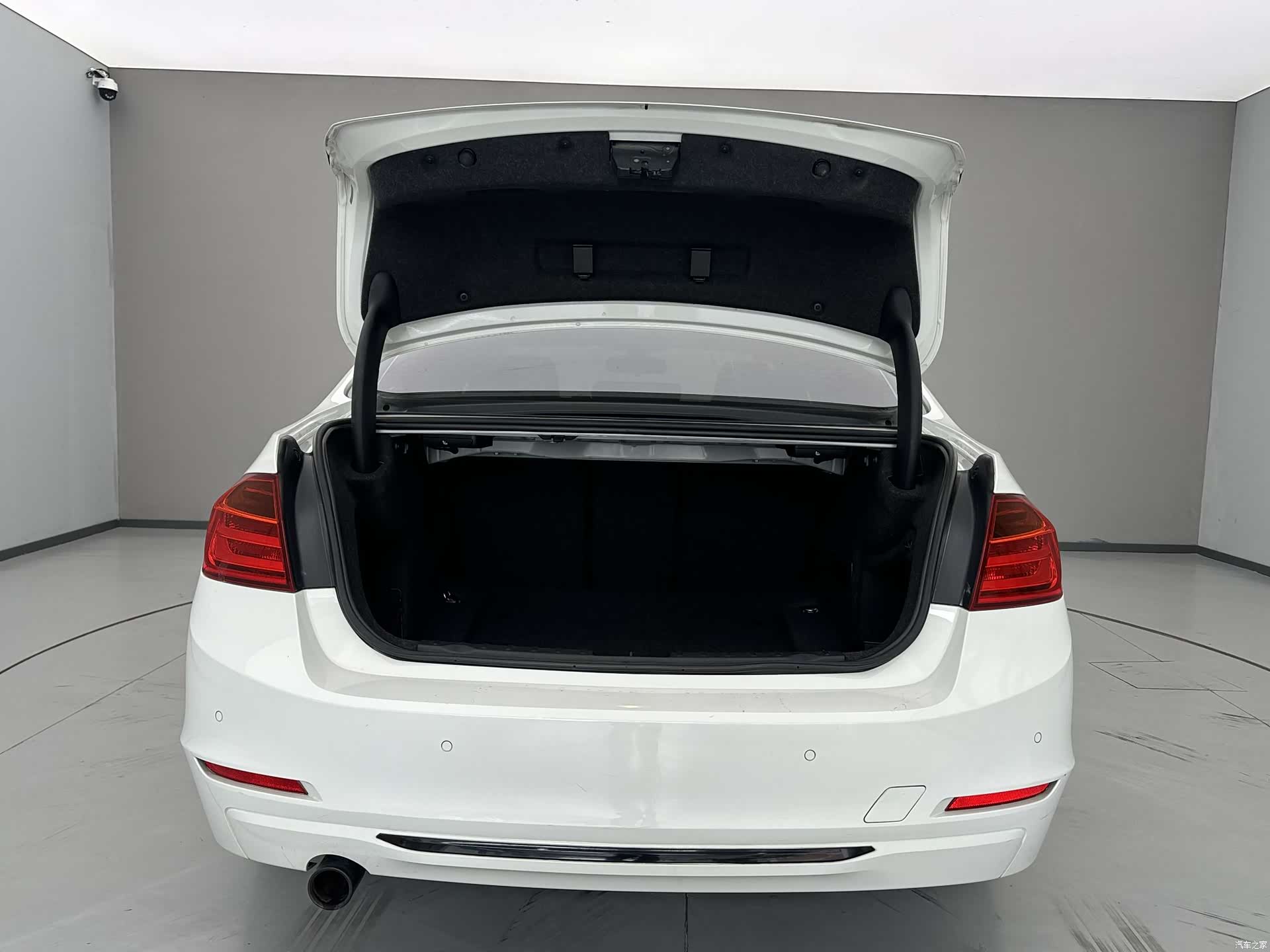 BMW 3 Series, 2015 7