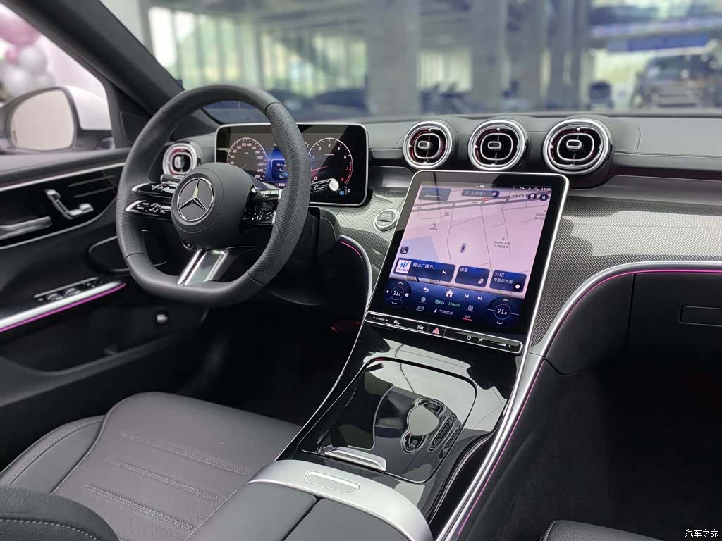 Mercedes-Benz C-Class, 2024 12