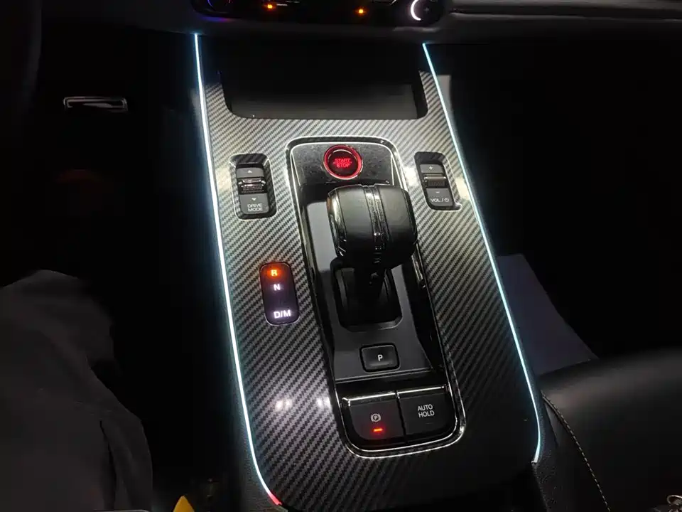 Trumpchi Shadow Leopard