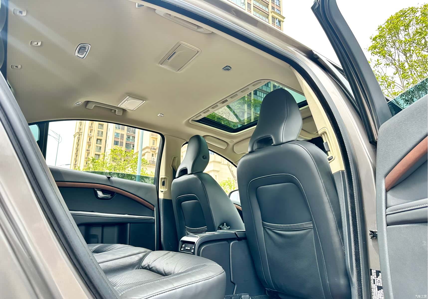 Volvo S80, 2015 26