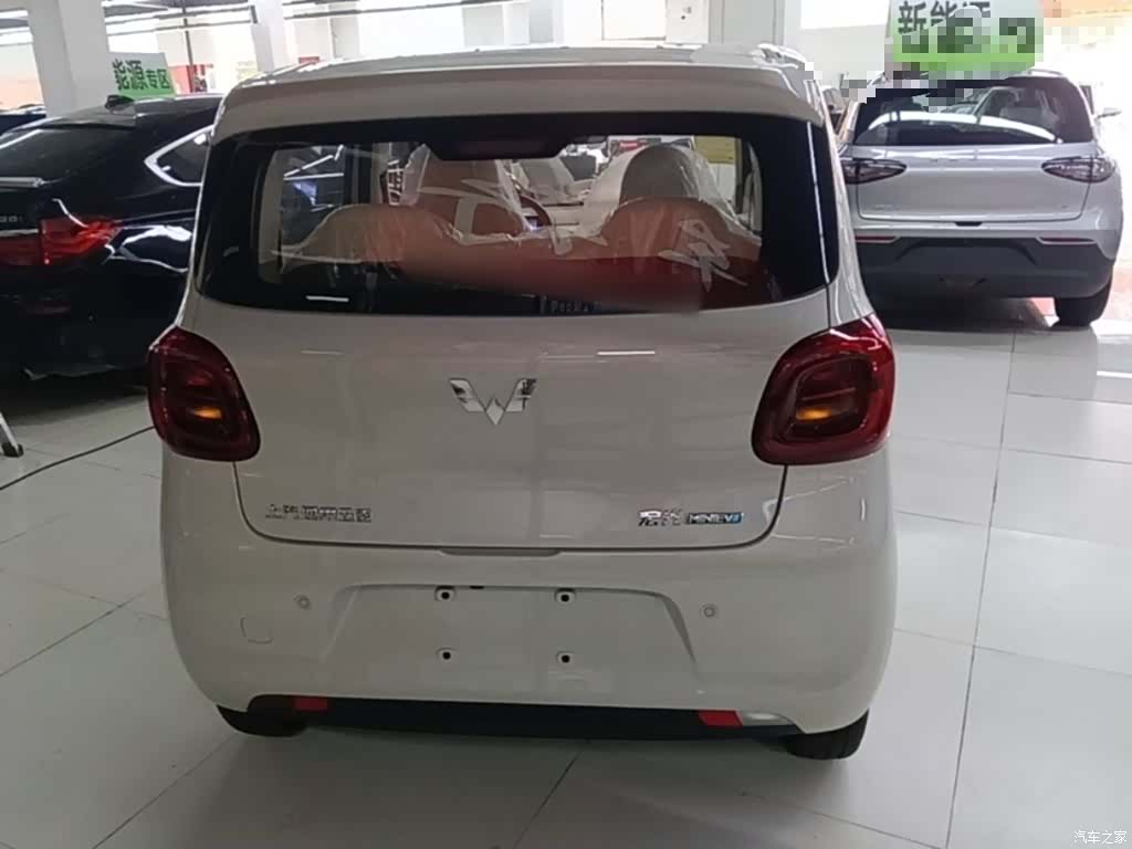 Wuling MINIEV, 2026 6