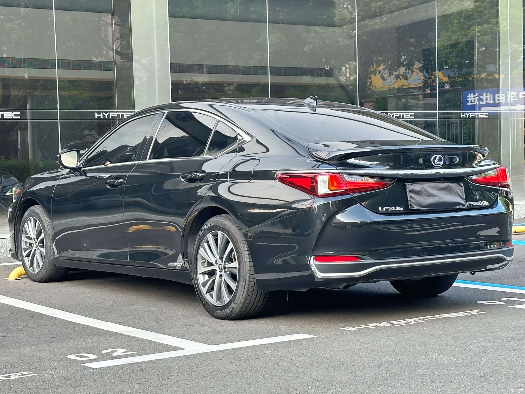 Lexus ES, 2020 6