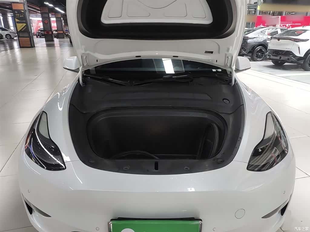 Tesla Model Y, 2021 20
