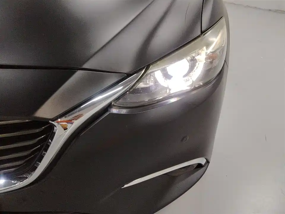 Mazda Atez