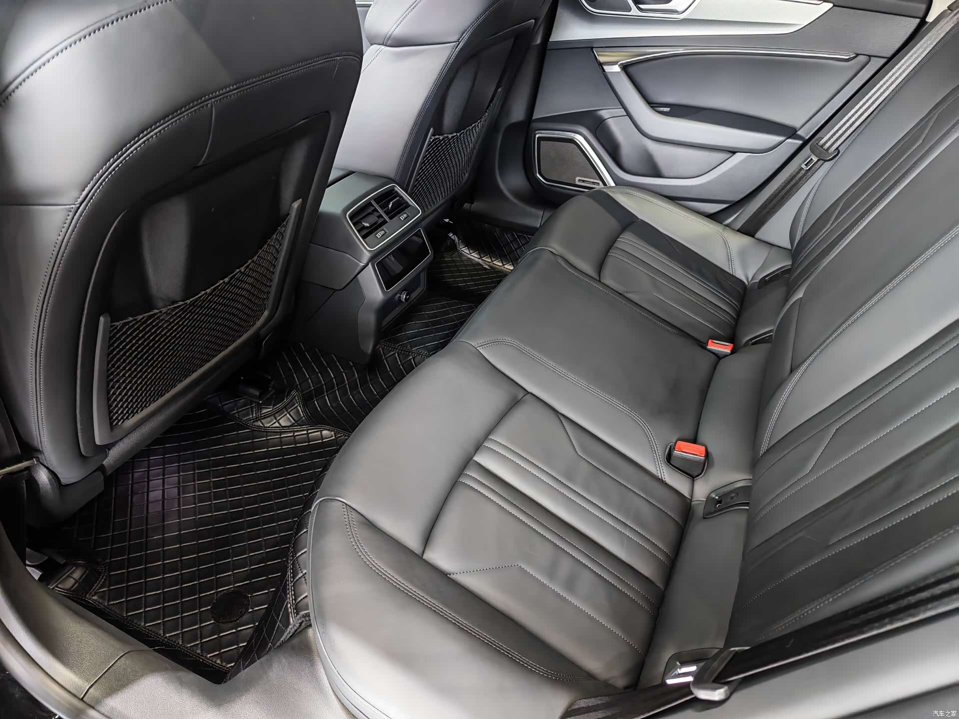 Audi A7, 2023 16