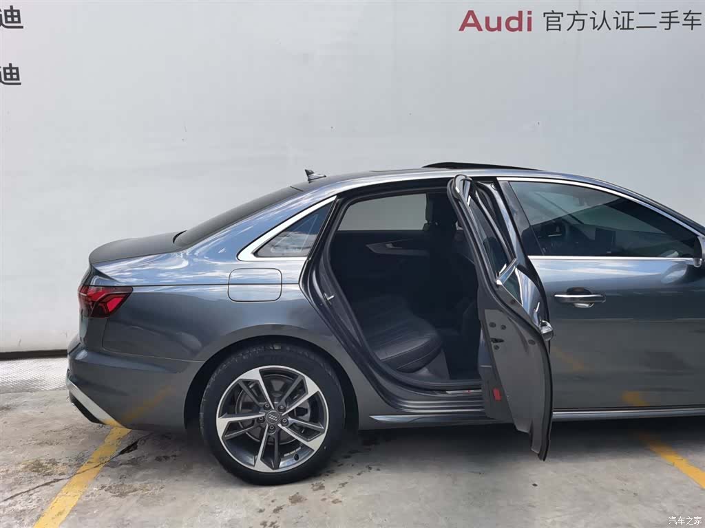 Audi A4L, 2020 24