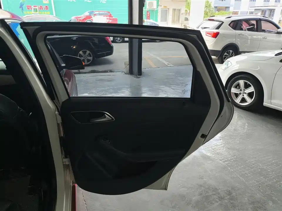 Mercedes-Benz Class B