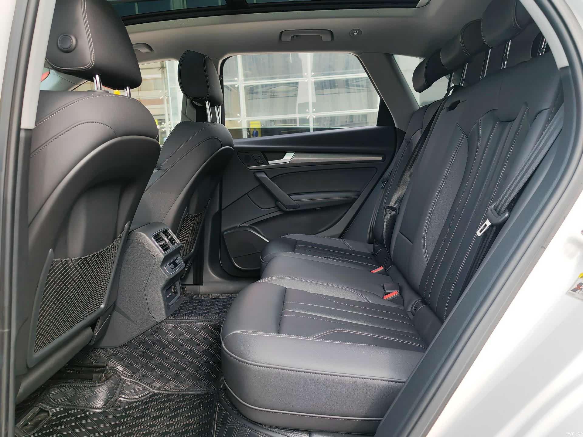Audi Q5L, 2022 7