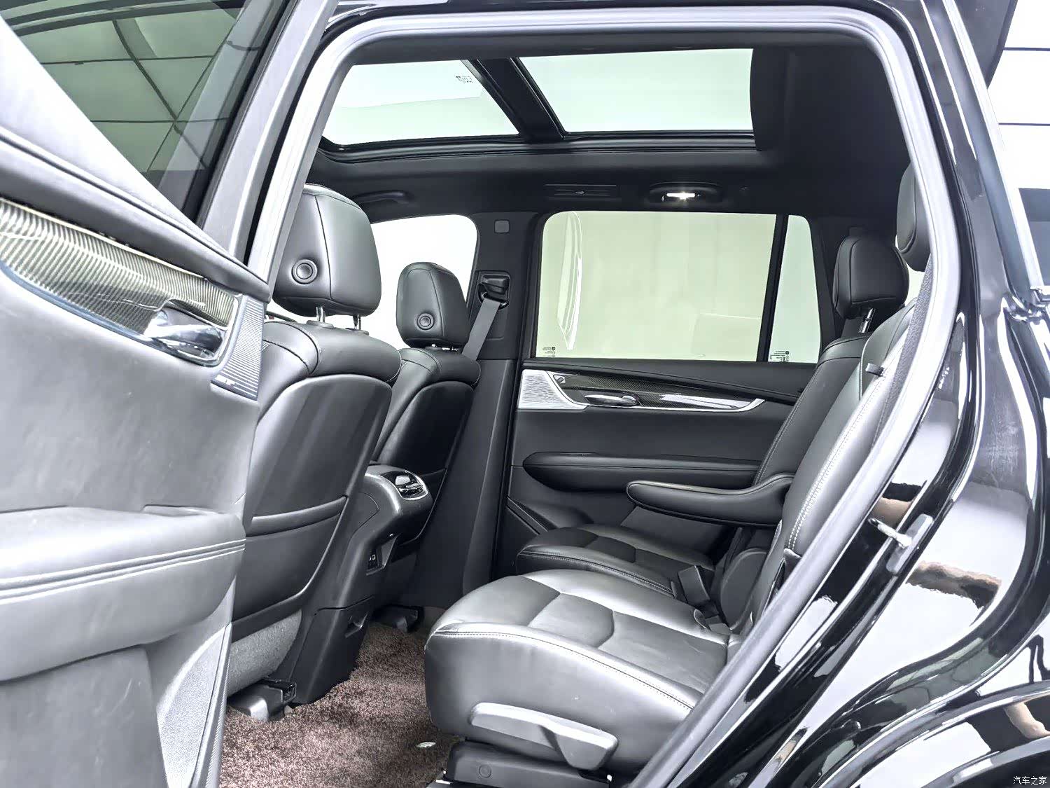 Cadillac XT6, 2021 9