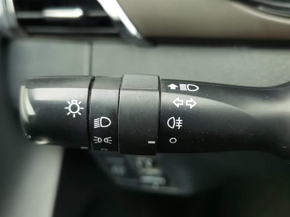 Toyota YARiS L Zhixuan